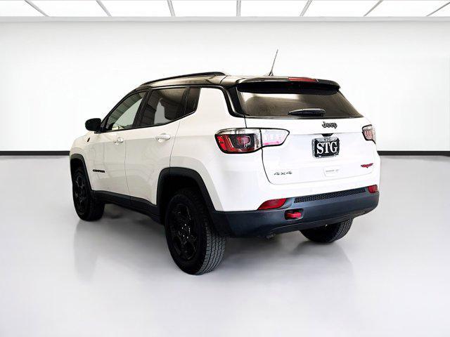 Photo of 2023 Bright White Clearcoat Jeep Compass