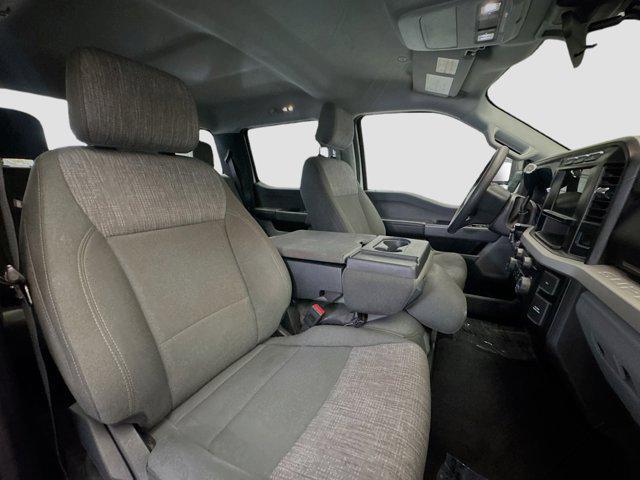 Photo of 2024 Oxford White Ford F-250