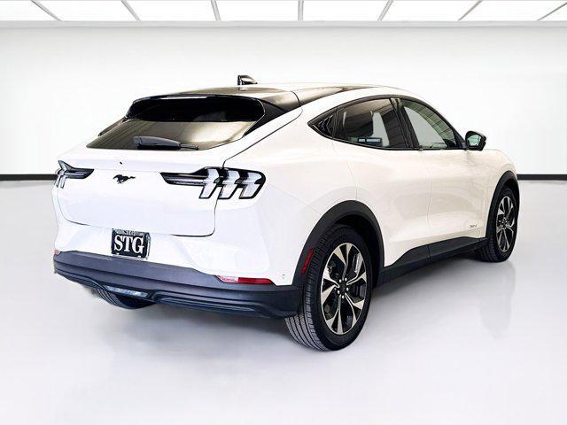 Photo of 2024 White Metallic Ford Mustang Mach-E