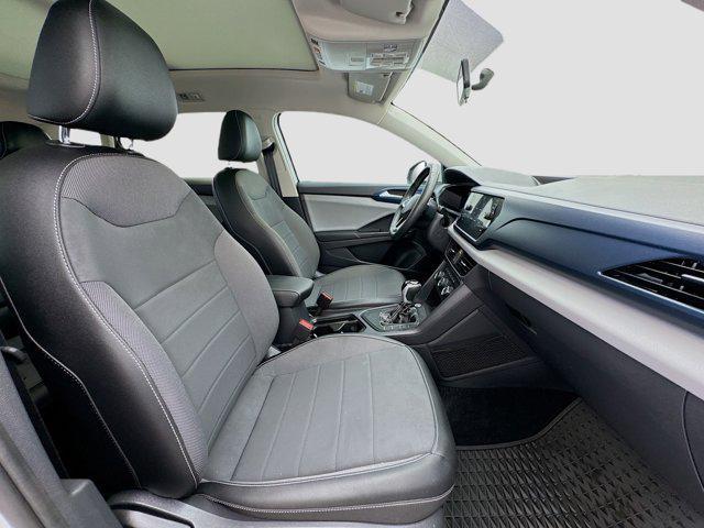 Photo of 2022 Pure White Volkswagen Taos