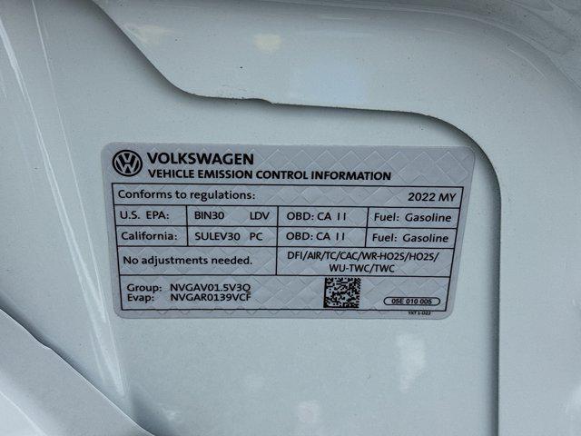 Photo of 2022 Pure White Volkswagen Taos