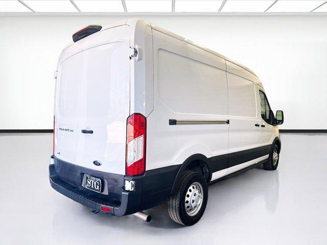 Photo of 2023 Oxford White Ford Transit-250