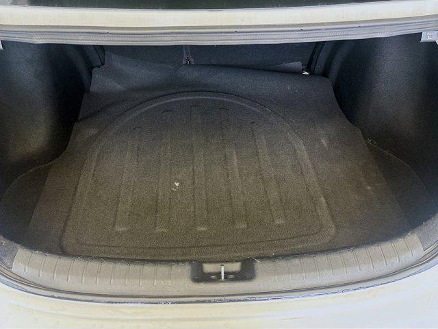 Photo of 2023 Snow White Pearl Kia Forte