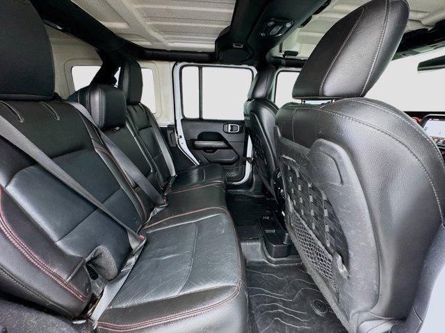 Photo of 2018 Bright White Clearcoat Jeep Wrangler Unlimited