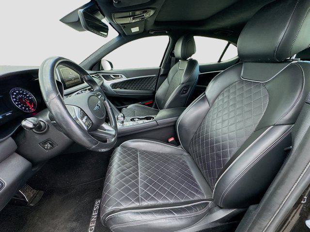 Photo of 2019 Victoria Black Genesis G70