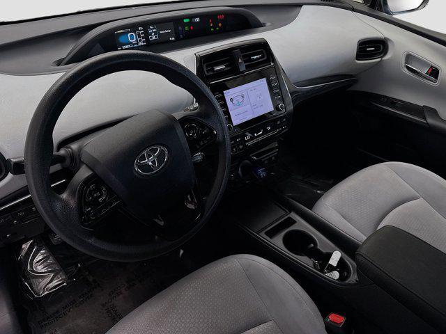 Photo of 2022 Classic Silver Metallic Toyota Prius