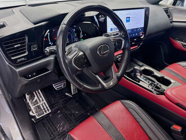 Photo of 2023 Atomic Silver Lexus NX 450h+