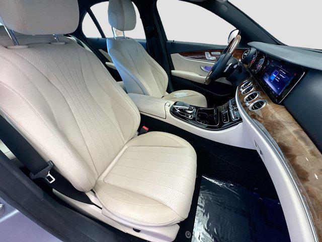 Photo of 2018 Silver Mercedes-Benz E-Class