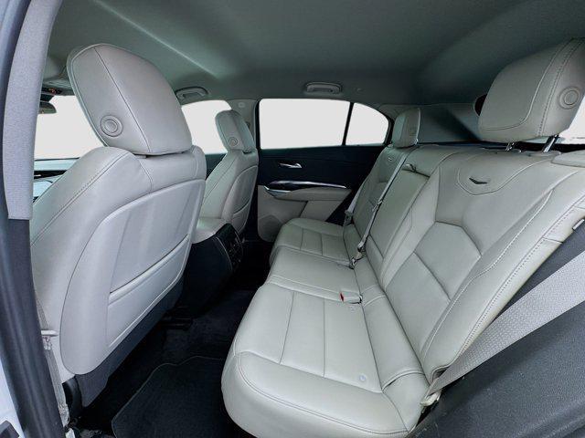 Photo of 2023 Crystal White Tricoat Cadillac XT4