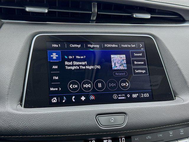 Photo of 2023 Crystal White Tricoat Cadillac XT4