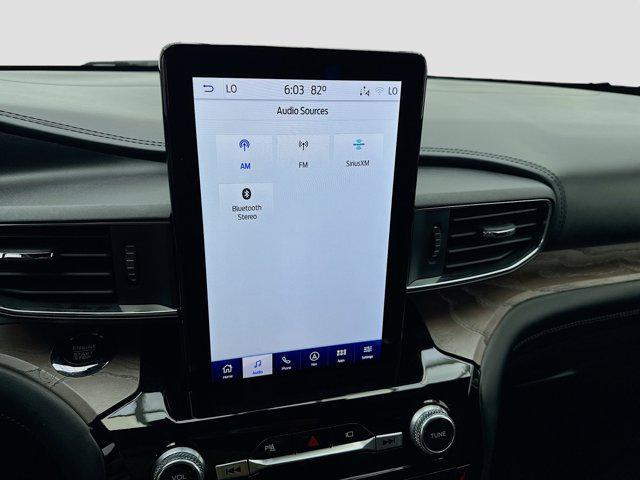 Photo of 2022 Carbonized Gray Metallic Ford Explorer