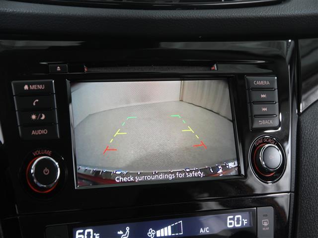 Photo of 2022 Monarch Orange Metallic Nissan Rogue Sport
