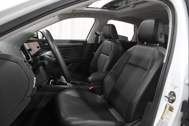 Photo of 2020 Pure White Volkswagen Jetta
