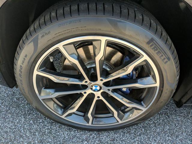 Photo of 2023 Carbon Black Metallic BMW X4