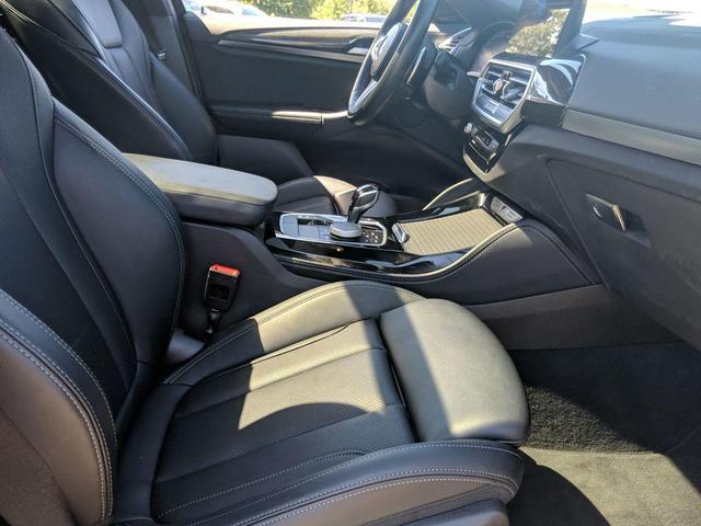 Photo of 2023 Carbon Black Metallic BMW X4