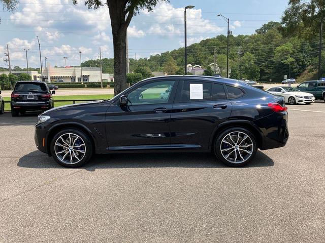 Photo of 2023 Carbon Black Metallic BMW X4