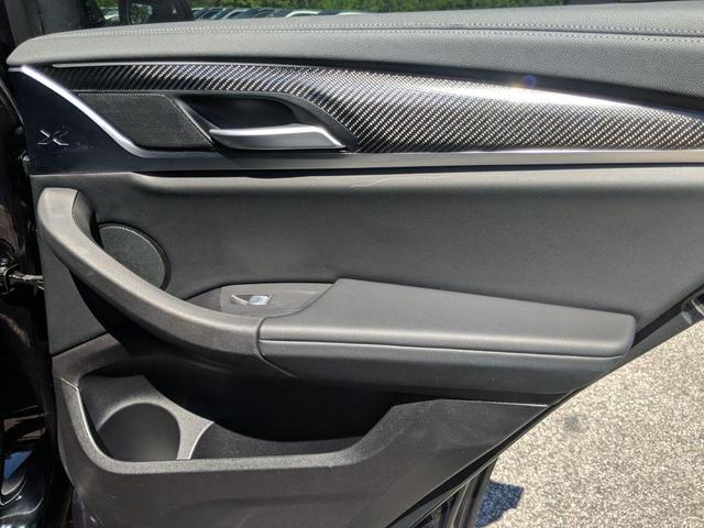 Photo of 2023 Carbon Black Metallic BMW X4