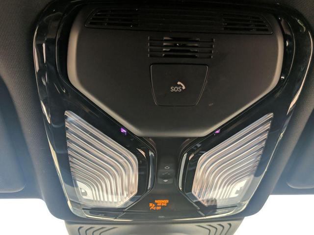 Photo of 2023 Carbon Black Metallic BMW X4