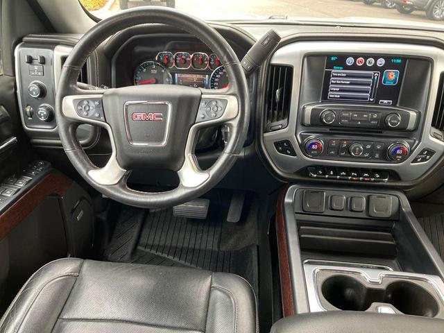 Photo of 2018 Quicksilver Metallic GMC Sierra 1500