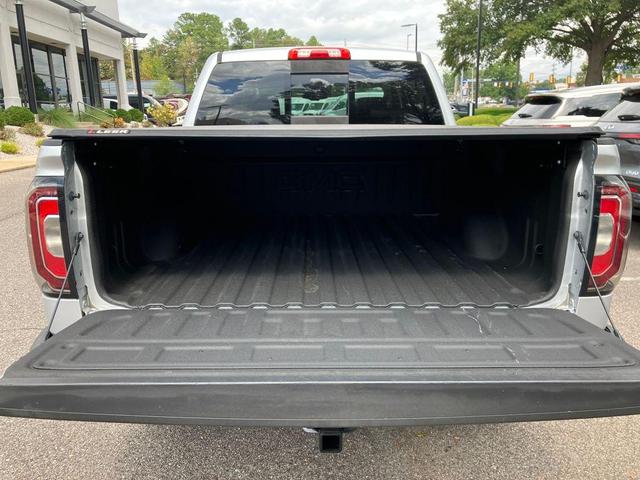 Photo of 2018 Quicksilver Metallic GMC Sierra 1500