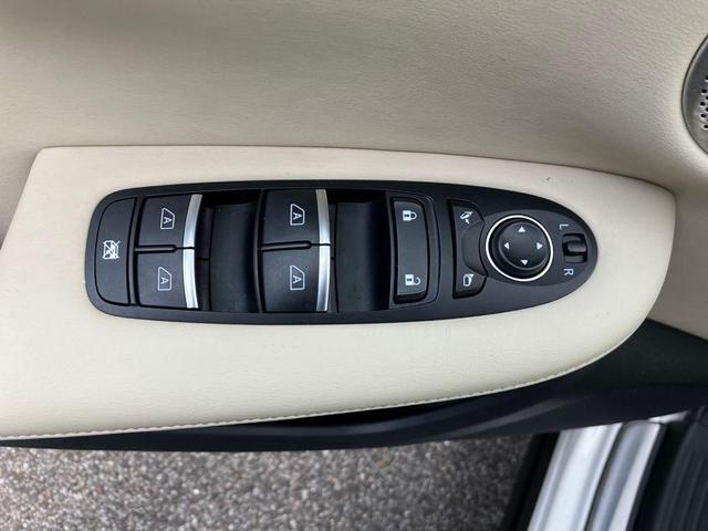 Photo of 2022 Majestic White INFINITI QX50