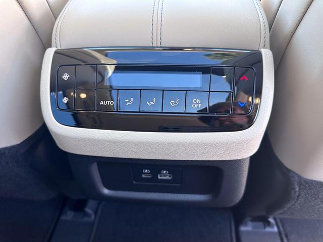 Photo of 2025 Mineral Black INFINITI QX60