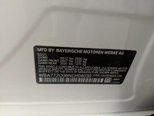 Photo of 2022 White Metallic BMW 740