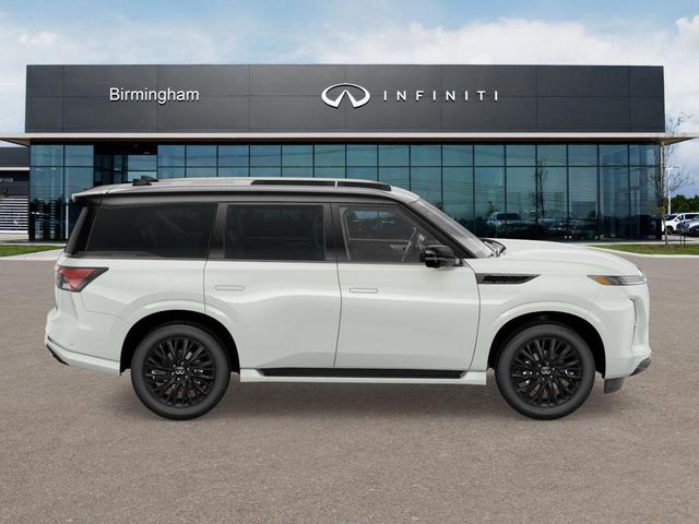 Photo of 2026 Dynamic Metal/Black Obsidian INFINITI QX80