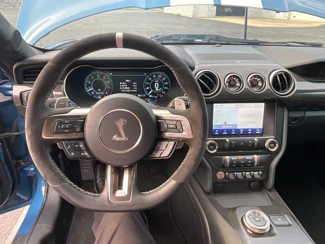 Photo of 2020 Blue Ford Shelby GT500