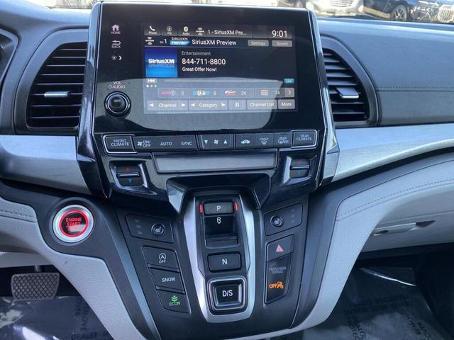 Photo of 2020 Gray Honda Odyssey