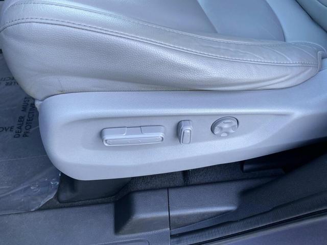 Photo of 2020 Gray Honda Odyssey