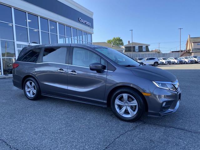 Photo of 2020 Gray Honda Odyssey
