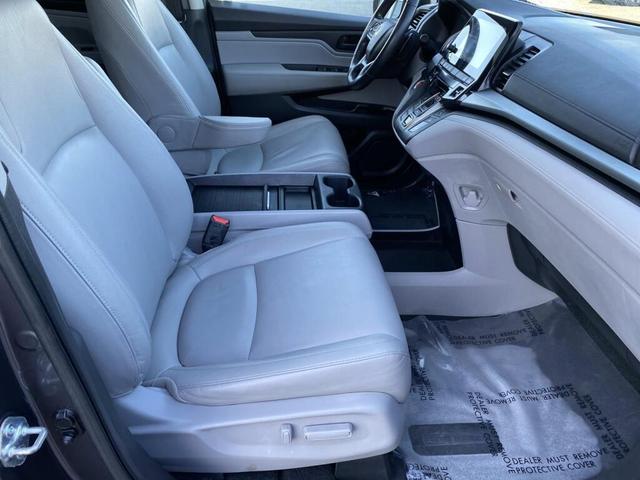 Photo of 2020 Gray Honda Odyssey