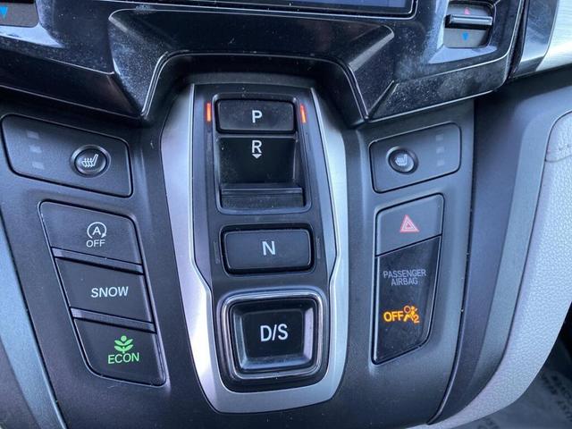 Photo of 2020 Gray Honda Odyssey