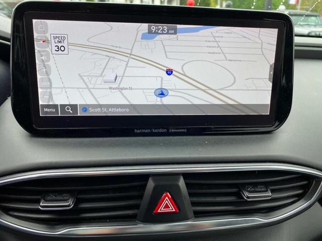 Photo of 2022 Shimmering Silver Hyundai SANTA FE