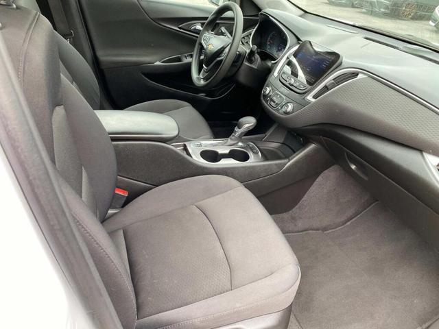 Photo of 2023 Summit White Chevrolet Malibu
