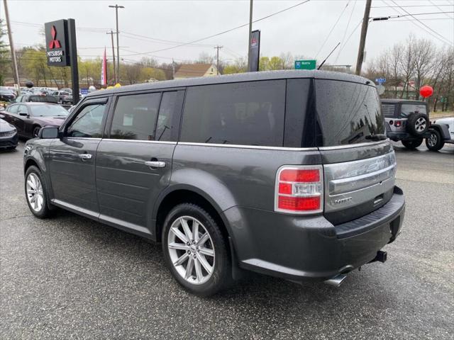 Photo of 2019 Magnetic Ford Flex
