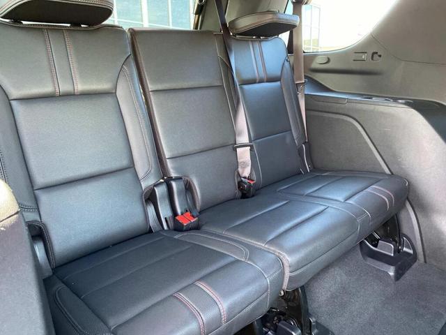 Photo of 2022 Black Chevrolet Tahoe
