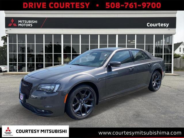 2023 Chrysler 300