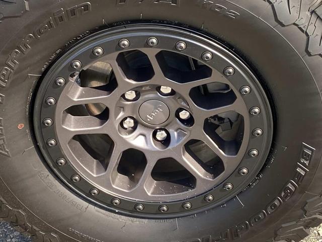 Photo of 2023 Sting-Gray Clearcoat Jeep Wrangler