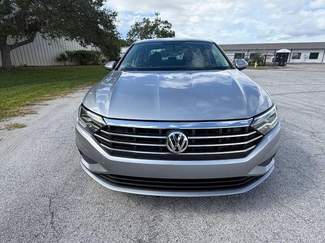 Photo of 2021 Pyrite Silver Metallic Volkswagen Jetta