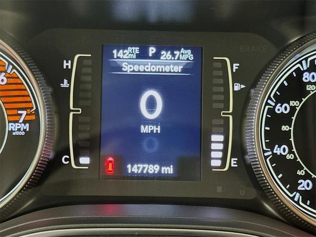 Photo of 2019 Sting-Gray Clearcoat Jeep Cherokee