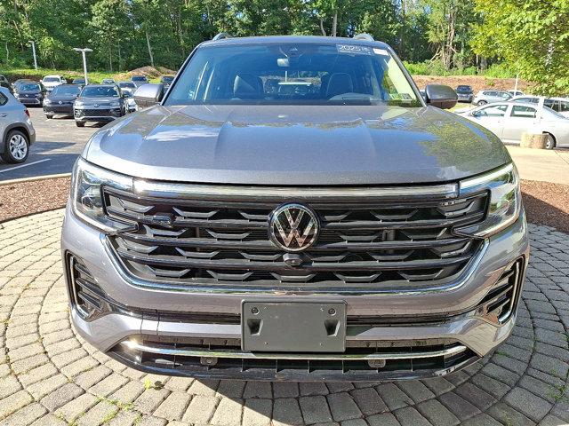 Photo of 2025 Platinum Gray Metallic Volkswagen Atlas