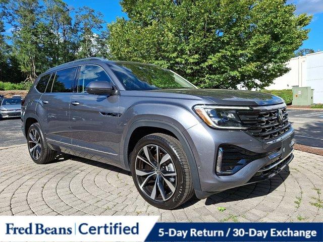 Photo of 2025 Platinum Gray Metallic Volkswagen Atlas