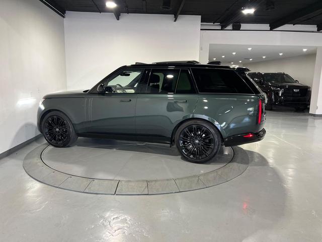 Photo of 2023 Belgravia Green Metallic Land Rover Range Rover