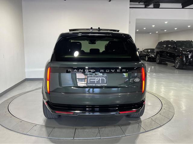 Photo of 2023 Belgravia Green Metallic Land Rover Range Rover