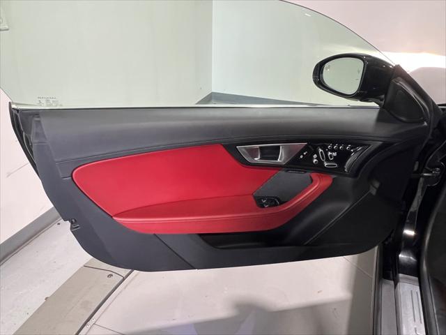 Photo of 2015 Ultimate Black Metallic Jaguar F-TYPE
