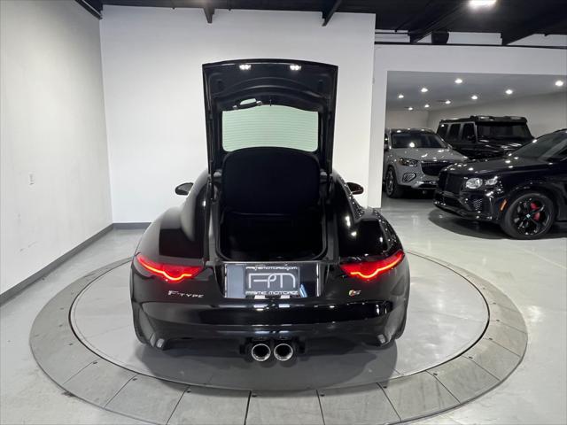 Photo of 2015 Ultimate Black Metallic Jaguar F-TYPE