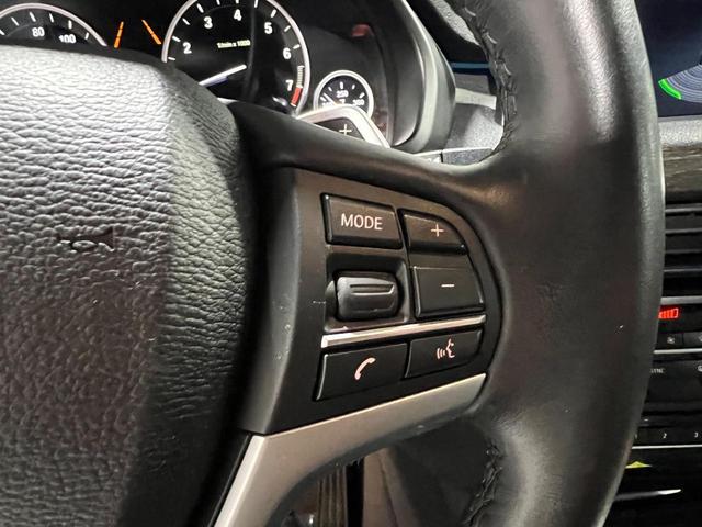 Photo of 2018 Black Sapphire Metallic BMW X5