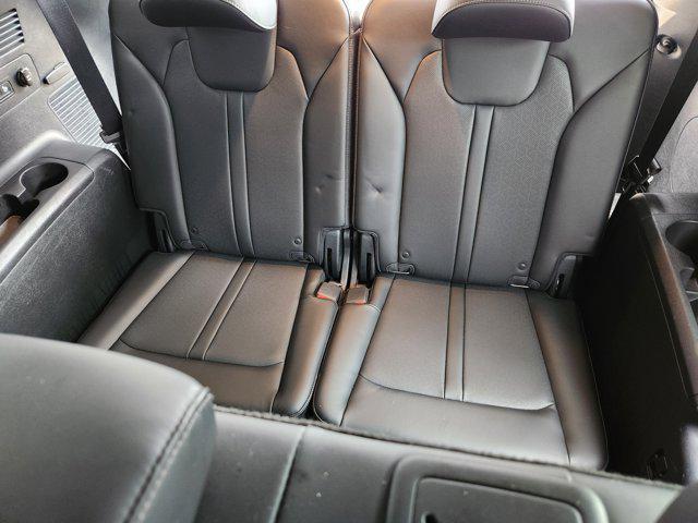 Photo of 2023 Passion Red Kia Sorento